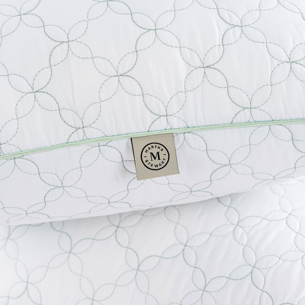 Martha Stewart Trellis Bloom Quilted Pillow, 2-pack 1943697 - 3